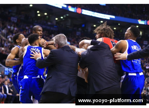 NBA球场上的激烈对抗：冲突合集与火爆瞬间